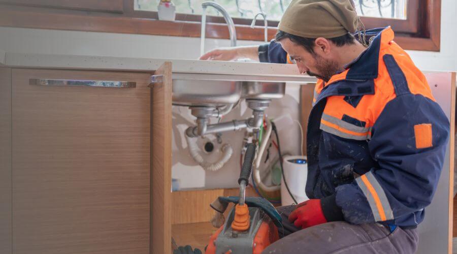 home faucet repair service in Pleasantville, IA